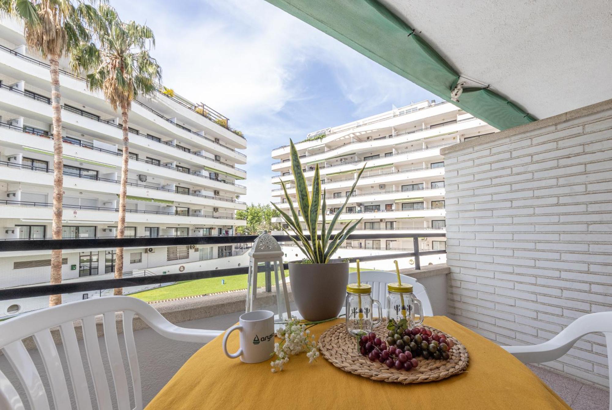Apartament Montecarlo-complejo Riviera